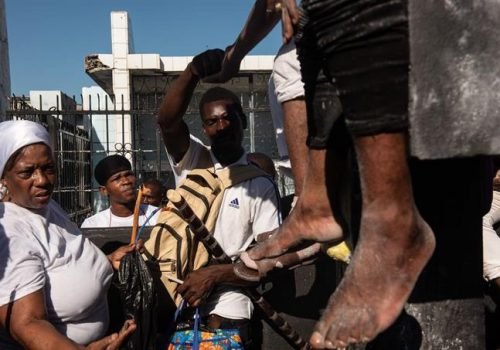 Haití celebra su fiesta vudú por el Día de Muertos pese a la crisis y la inseguridad