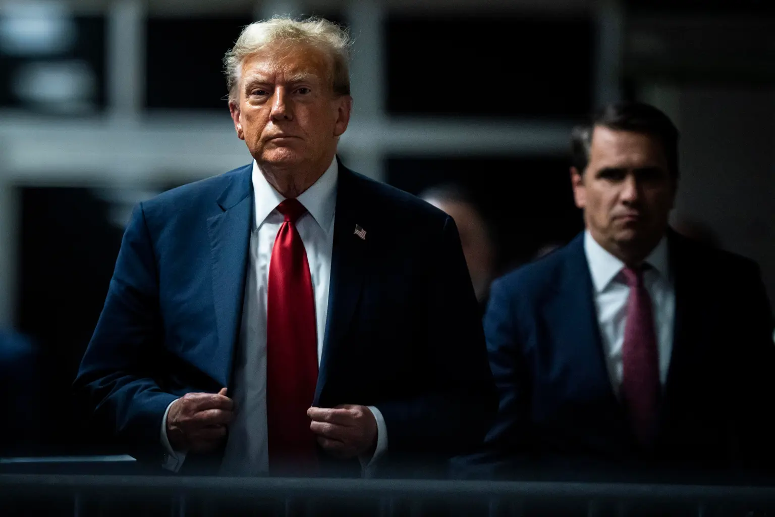 Juez advierte que no permitirá que ningún jurado sea intimidado por Donald Trump 